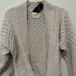 NWT Abercrombie cream cardigan.